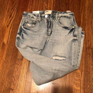 Distressed/ripped boyfriend “mom” jeans size one